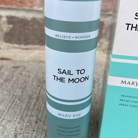 Mary Kay Fragrance Mist | Sail to the Moon 5 oz NWT Citrus Floral Discontinued - Picture 2 of 4